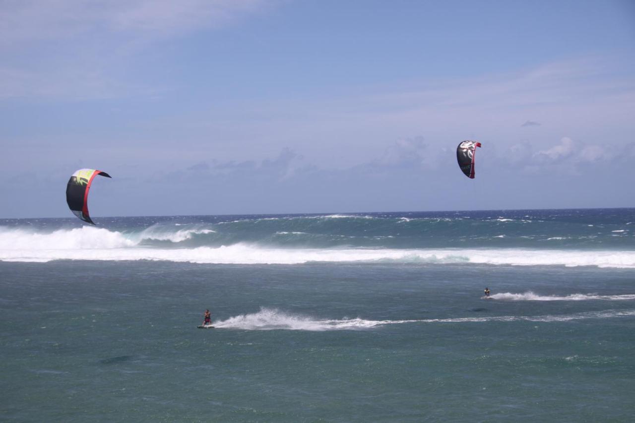 T2C Lagon Austral "Escapade Australe" Saint Pierre Buitenkant foto